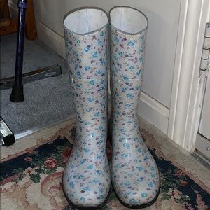 Tall Floral Rainboots DONATING SOON BUY NOW